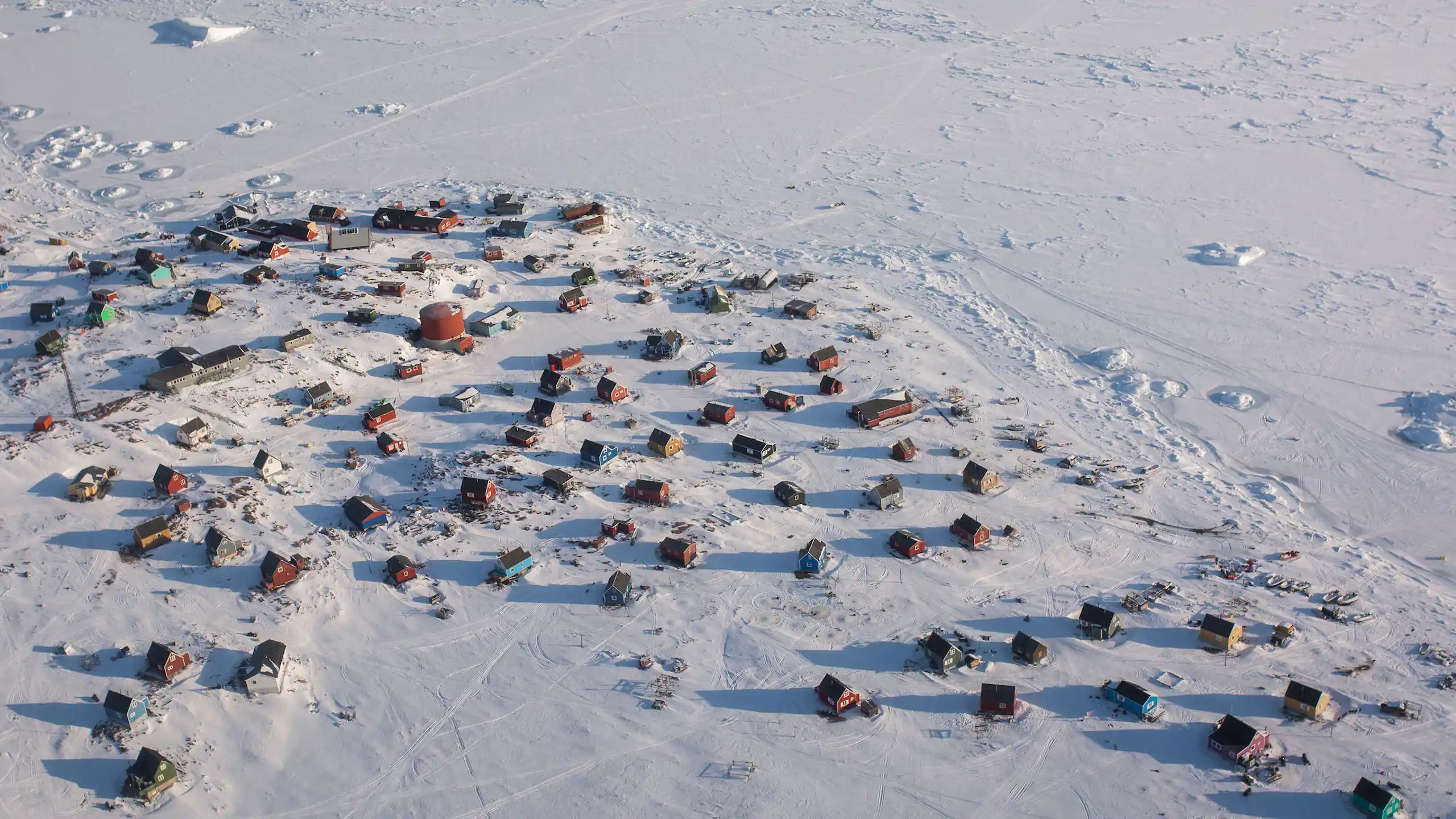 Qaarsut Settlement. Photo Aningaaq R Carlsen Visit Greenland (1)