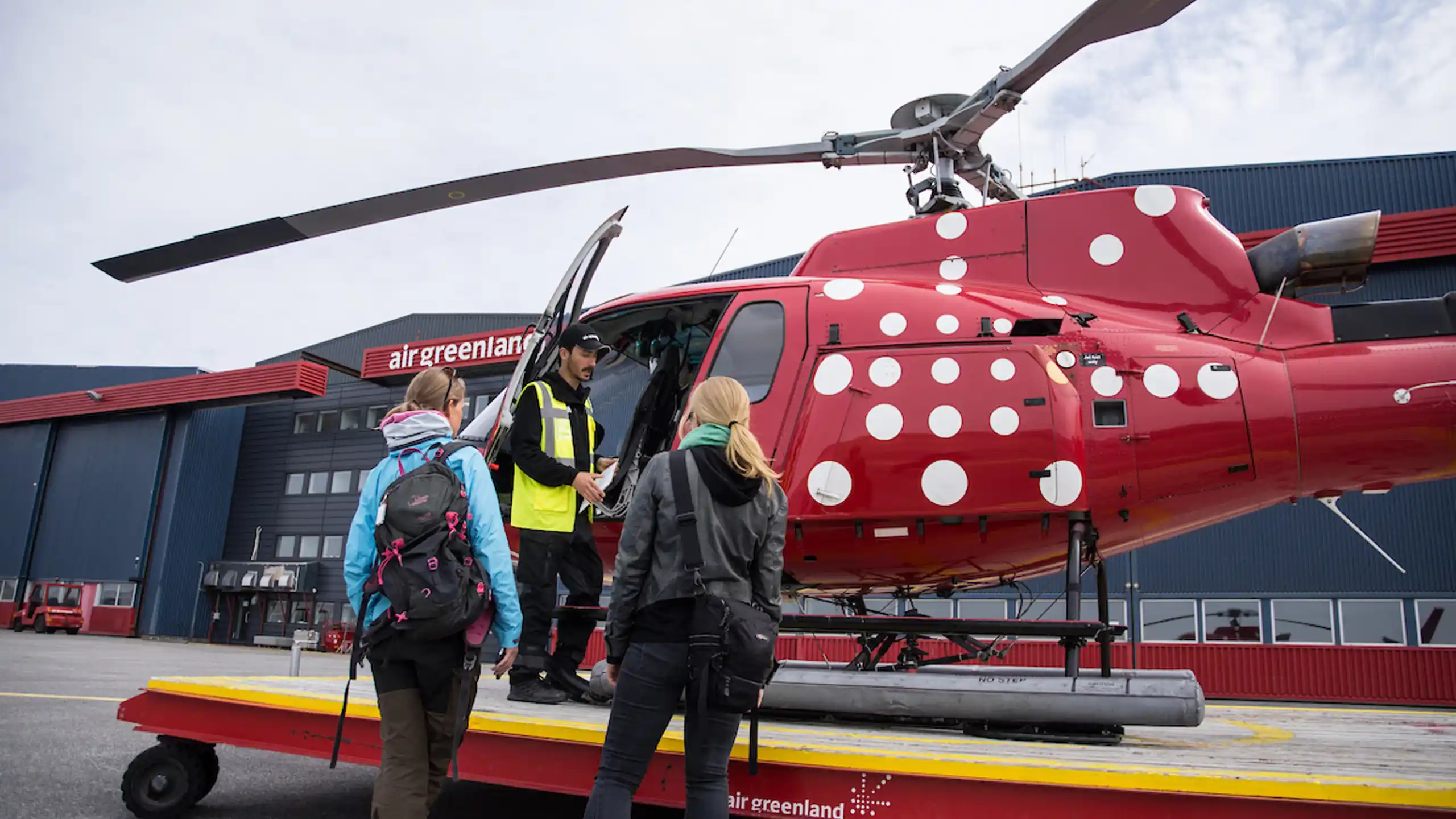 Nuuk Summit Inesa Matuliauskaite Guide To Greenland Team (5)