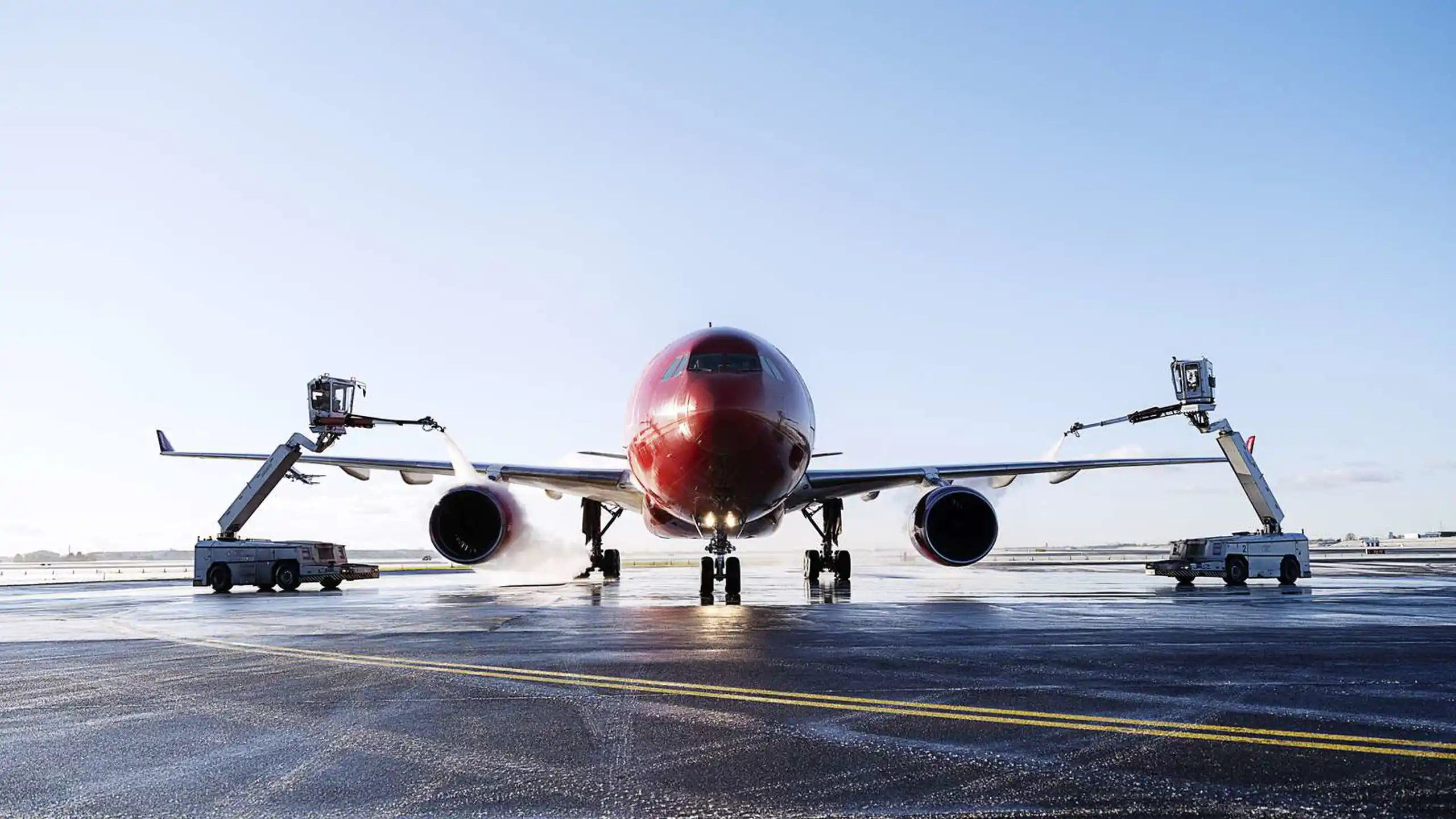 AG A330 Deicing