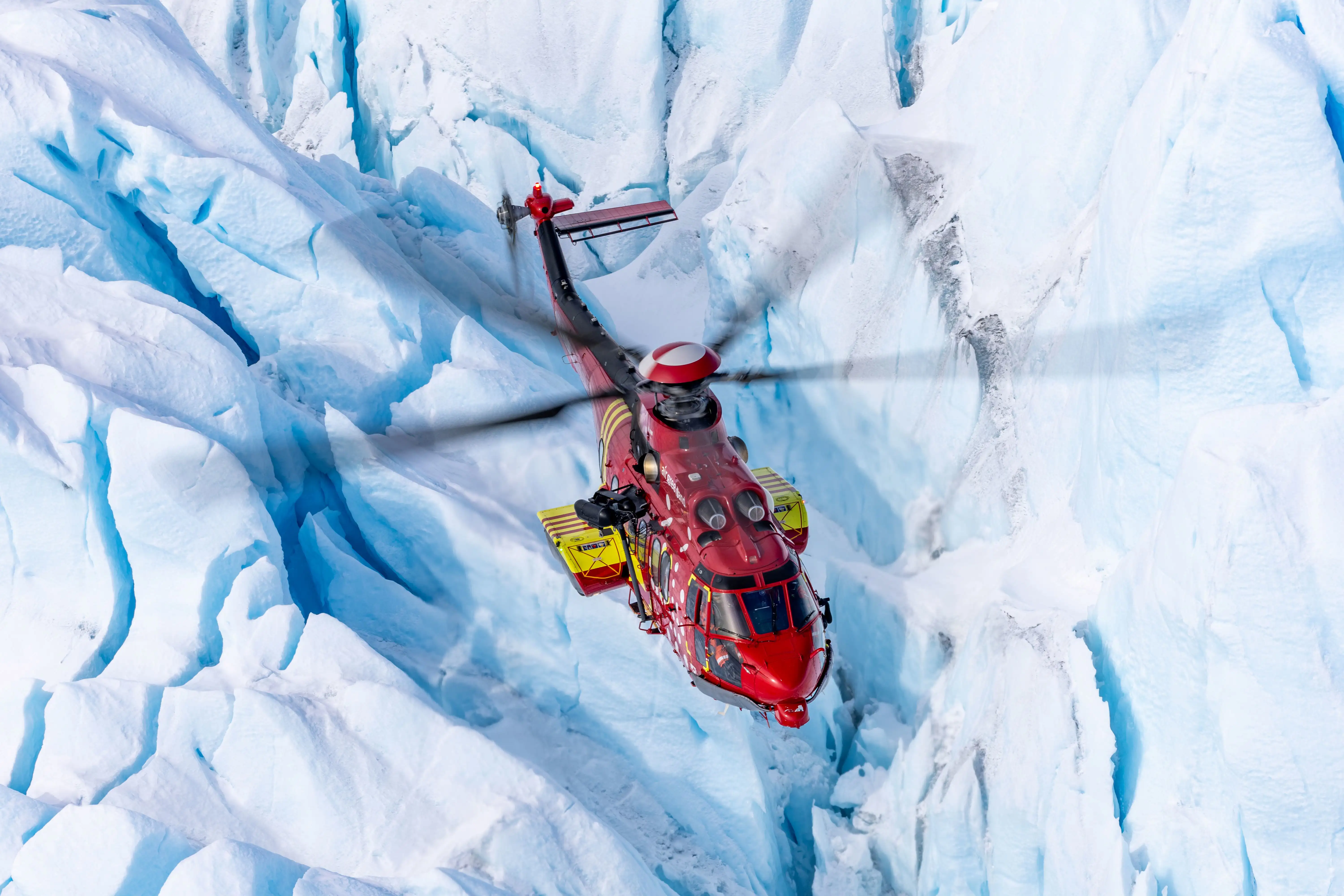 AGL 11432 Ned Dawson Air Greenland