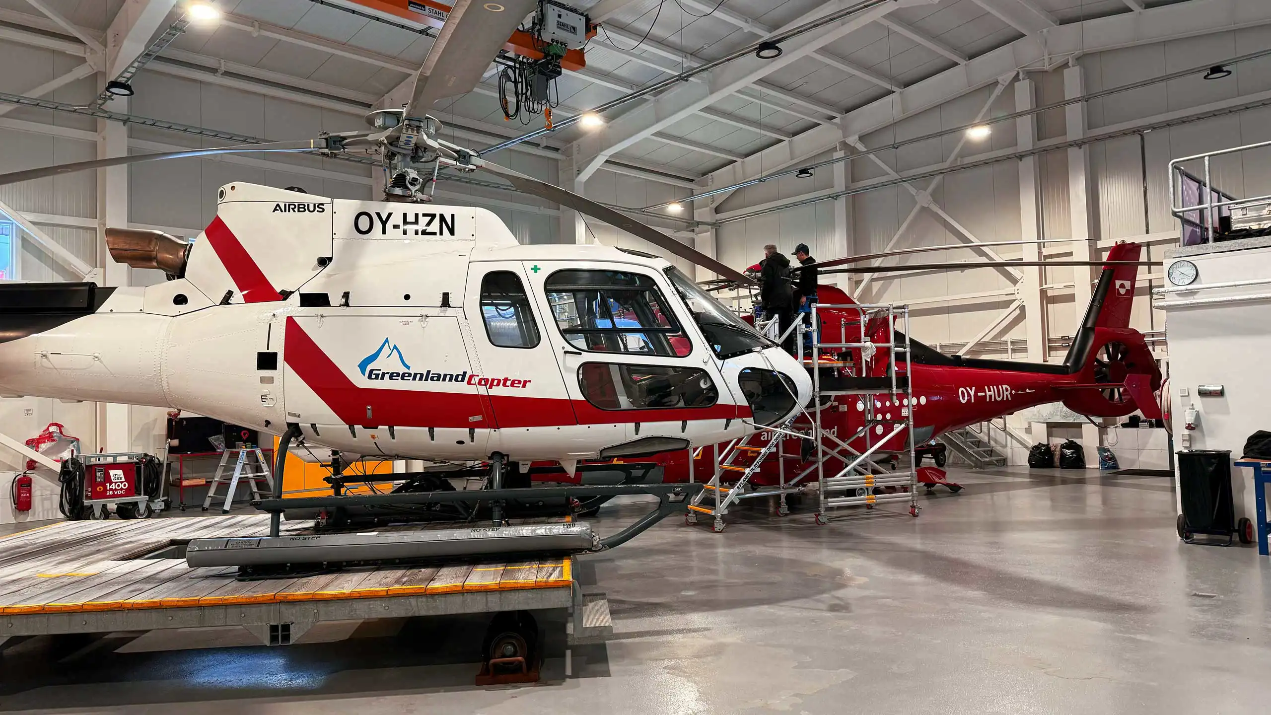 Photo taken after the technicians from Air Greenland helped getting Greenland Copter AS350 approved of the authorities. Photo: Tim Nicolaisen